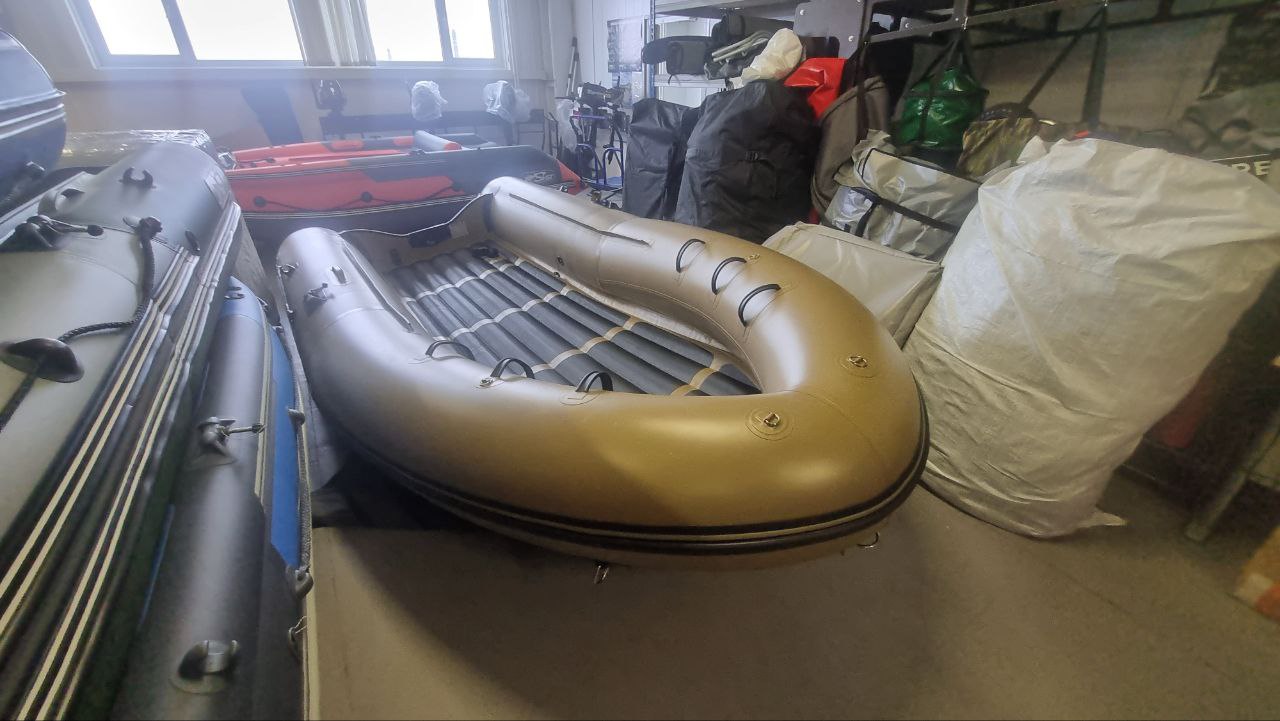 Лодка Badger Air Line 420